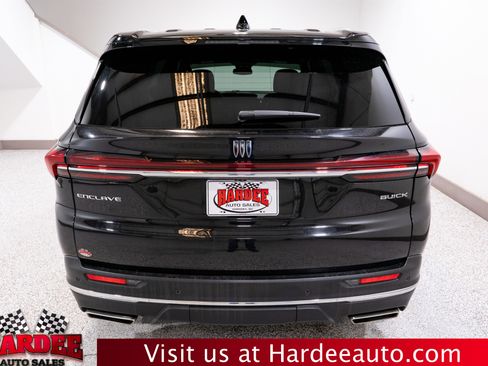 Used 2025 Buick Enclave Preferred image 4