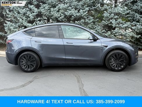 Used 2023 Tesla Model Y Long Range AWD/4WD image 10