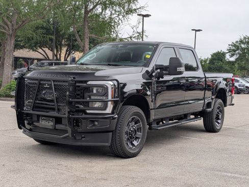 Used 2025 Ford F250 XL w/ STX Appearance Package AWD/4WD image 4