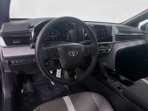 Used 2026 Toyota Camry SE w/ Convenience Package FWD image 11
