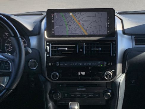 Used 2023 Lexus GX 460 Premium image 31