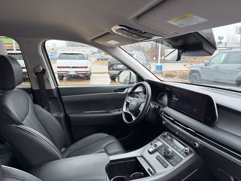 Used 2024 Hyundai Palisade SEL AWD/4WD image 14