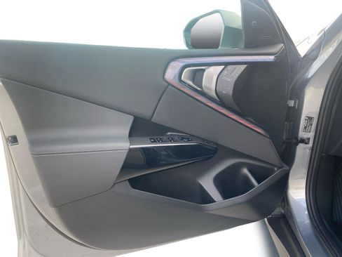 Used 2026 BMW X3 xDrive30 w/ Premium Package image 9