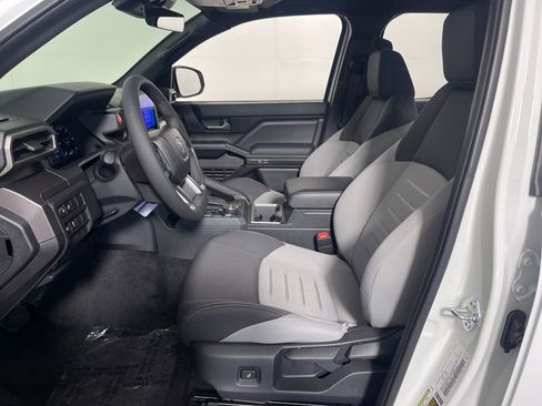 New 2025 Toyota Tacoma TRD Off-Road image 12