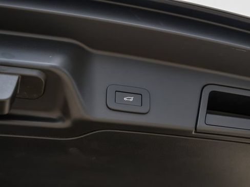 New 2026 Land Rover Range Rover Evoque S AWD/4WD image 67
