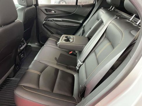 Used 2022 Chevrolet Equinox Premier image 23