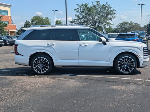 Used 2026 Hyundai Palisade Calligraphy AWD/4WD image 6