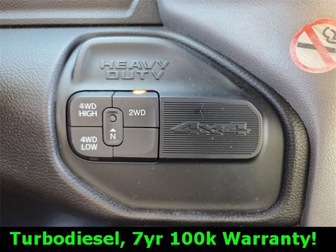 Used 2024 RAM 3500 Big Horn image 24
