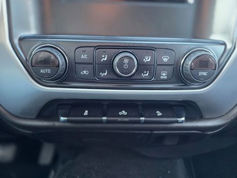 Used 2014 GMC Sierra 1500 SLE w/ SLE Value Package image 17