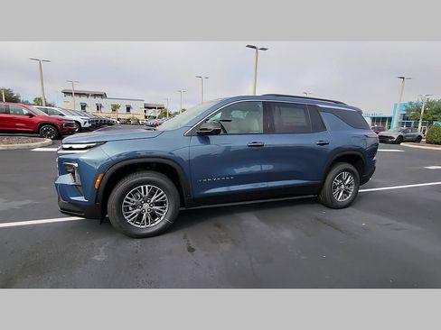 New 2026 Chevrolet Traverse LT w/ Driver Confidence Package image 18