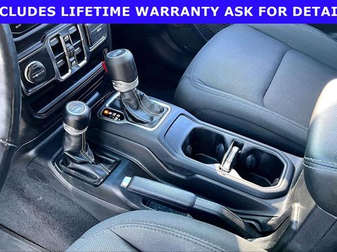 Used 2021 Jeep Wrangler Unlimited Sahara w/ Safety Group AWD/4WD image 14