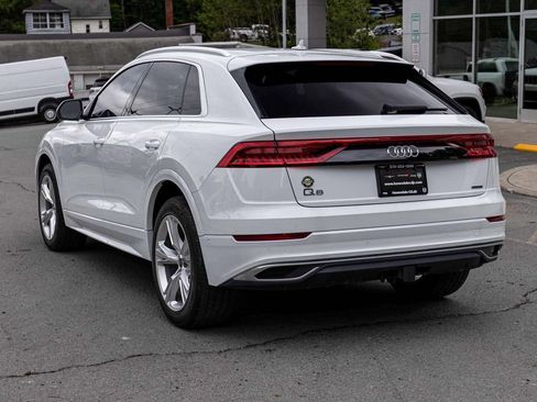 Used 2023 Audi Q8 Premium w/ Convenience Package AWD/4WD image 6