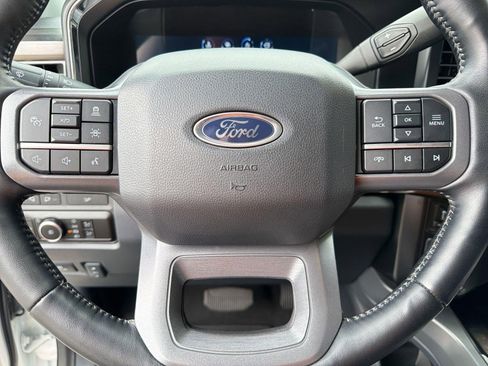 Used 2024 Ford F250 Lariat w/ Lariat Ultimate Package AWD/4WD image 16
