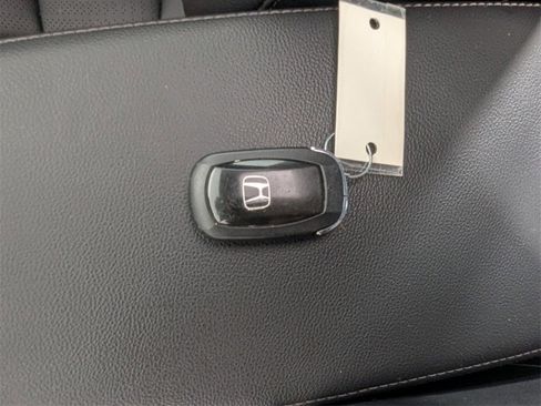 Used 2023 Honda Civic Touring image 27