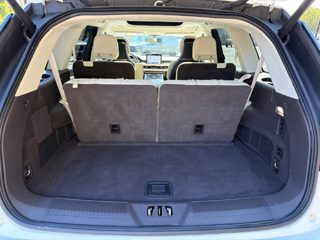Used 2021 Lincoln Aviator Black Label Grand Touring w/ Class IV Trailer Tow Package AWD/4WD image 20