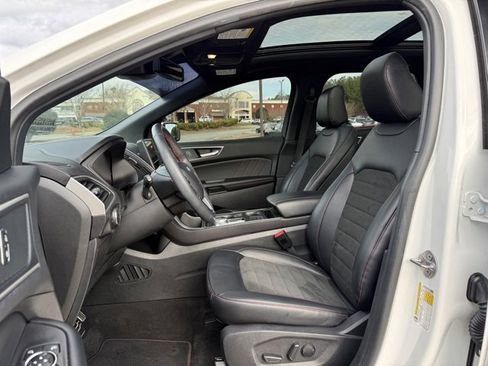 Used 2024 Ford Edge ST-Line image 13