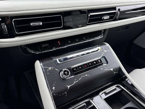 New 2026 Lincoln Aviator Black Label w/ Dynamic Handling Package AWD/4WD image 30