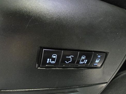 Used 2019 Dodge Grand Caravan GT FWD image 31