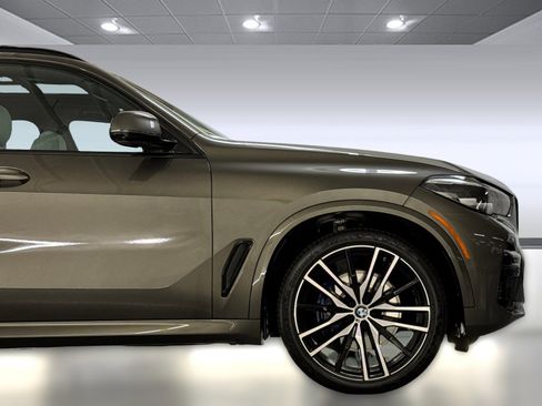Certified 2023 BMW X5 xDrive40i w/ M Sport Package image 35