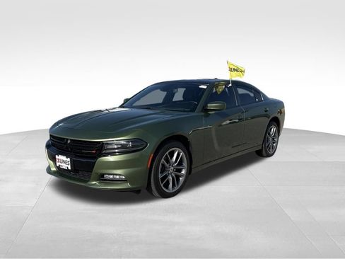 Used 2021 Dodge Charger SXT w/ Plus Group AWD/4WD image 4