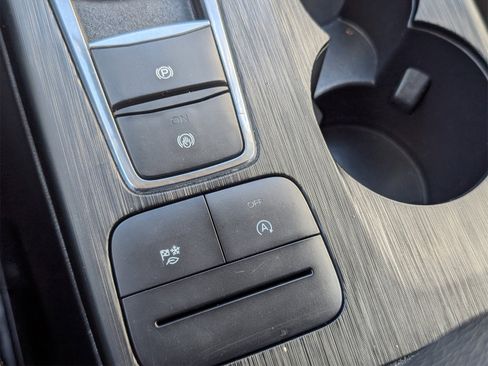 Used 2020 Ford Escape SEL image 26