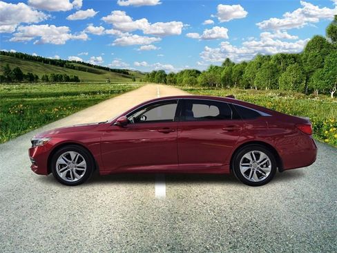 Used 2018 Honda Accord LX image 3