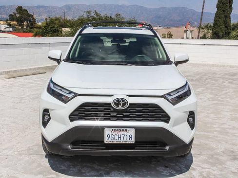 Used 2023 Toyota RAV4 XLE Premium AWD/4WD image 2