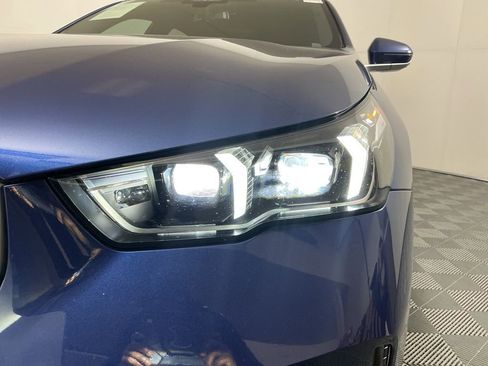 Certified 2025 BMW 530i w/ Premium Package image 8