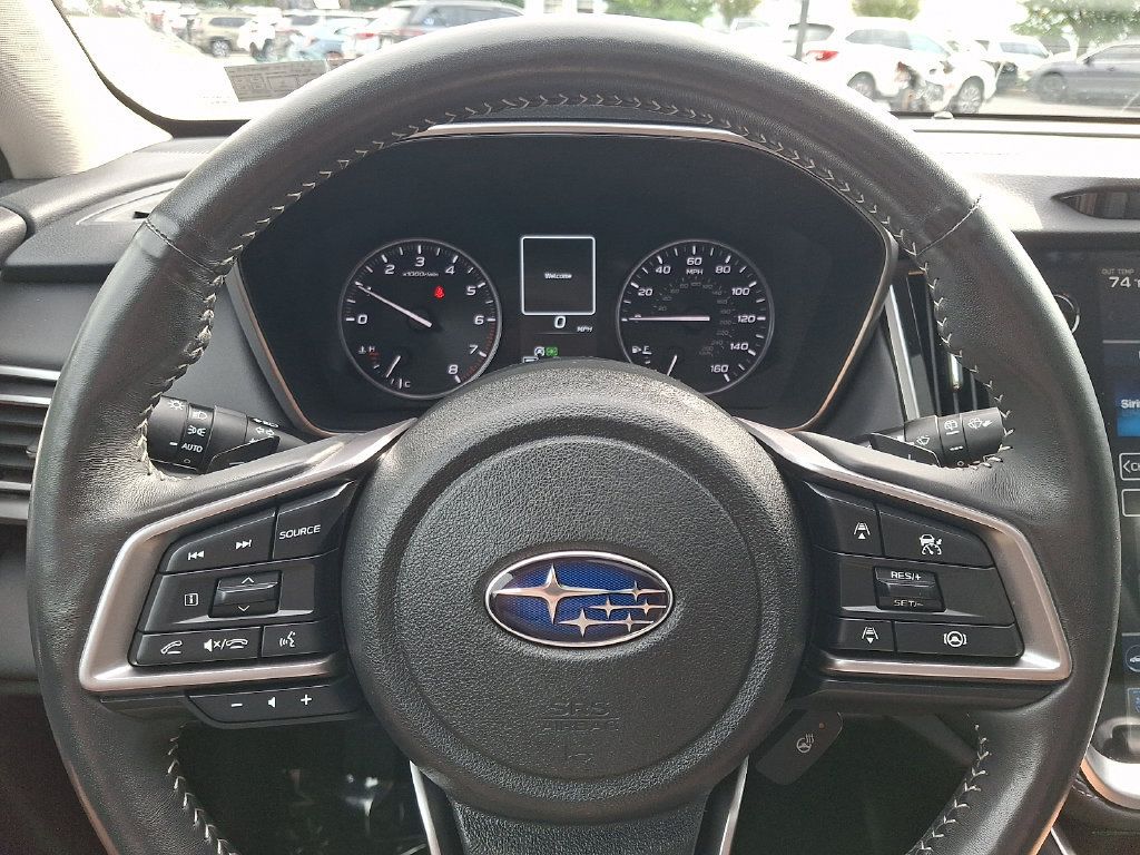 Used 2025 Subaru Outback Touring AWD/4WD image 22