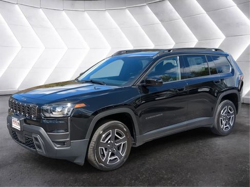 New 2026 Jeep Cherokee Laredo AWD/4WD image 2