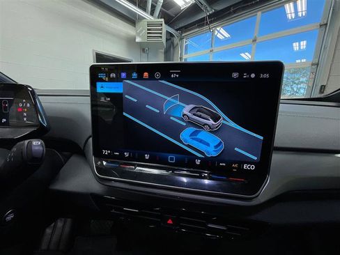 Used 2024 Volkswagen ID.4 Pro S image 17