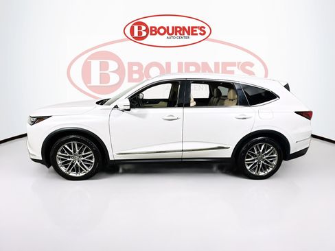 Used 2023 Acura MDX SH-AWD w/ Advance Package image 9