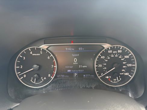 Certified 2023 Nissan Altima 2.5 SV image 12