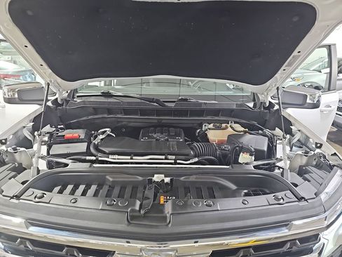 Used 2023 Chevrolet Silverado 1500 LT image 37