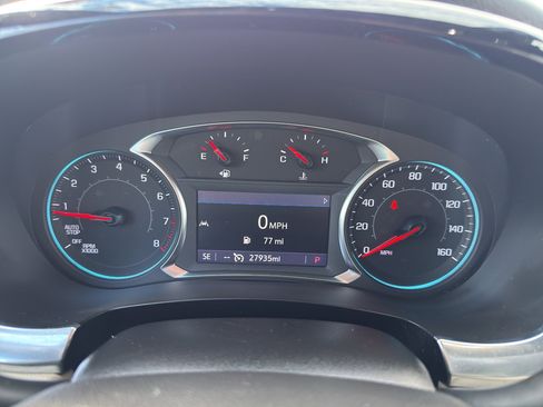 Used 2023 Chevrolet Traverse LT AWD/4WD image 18