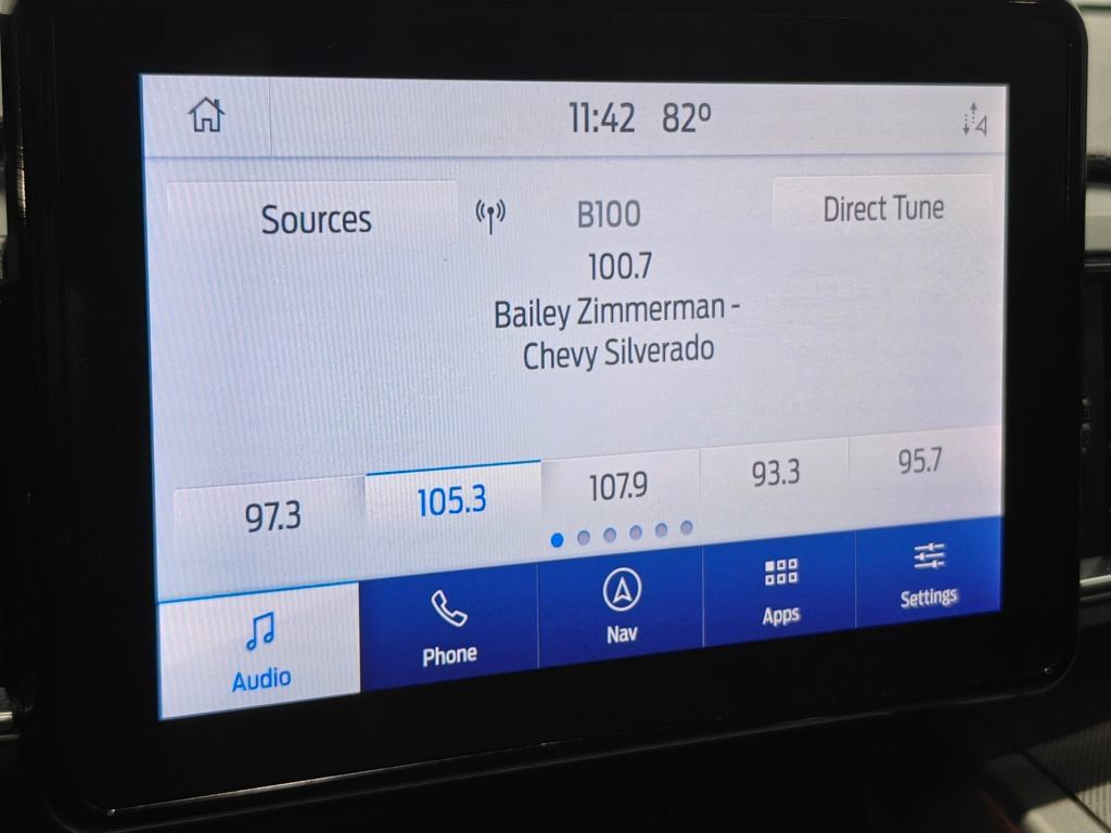 Used 2021 Ford Explorer XLT w/ Equipment Group 202A AWD/4WD image 42