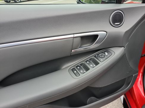 Used 2020 Hyundai Sonata SEL Plus w/ Tech Package FWD image 17