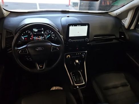 Used 2018 Ford EcoSport SE FWD image 8
