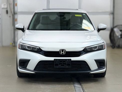 Used 2022 Honda Civic EX image 2