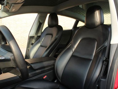 Used 2022 Tesla Model 3 RWD image 14