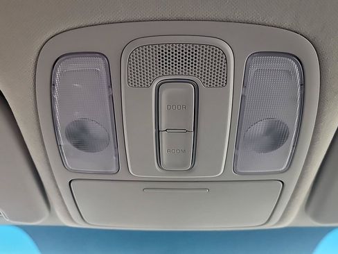 Used 2018 Kia Soul w/ Convenience Package FWD image 29