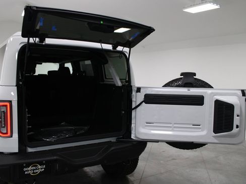 New 2026 Ford Bronco Badlands AWD/4WD image 16