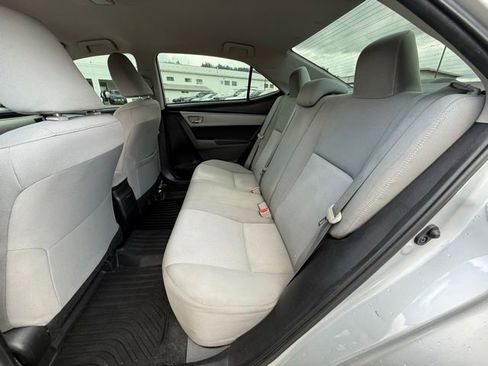 Used 2014 Toyota Corolla LE FWD image 16