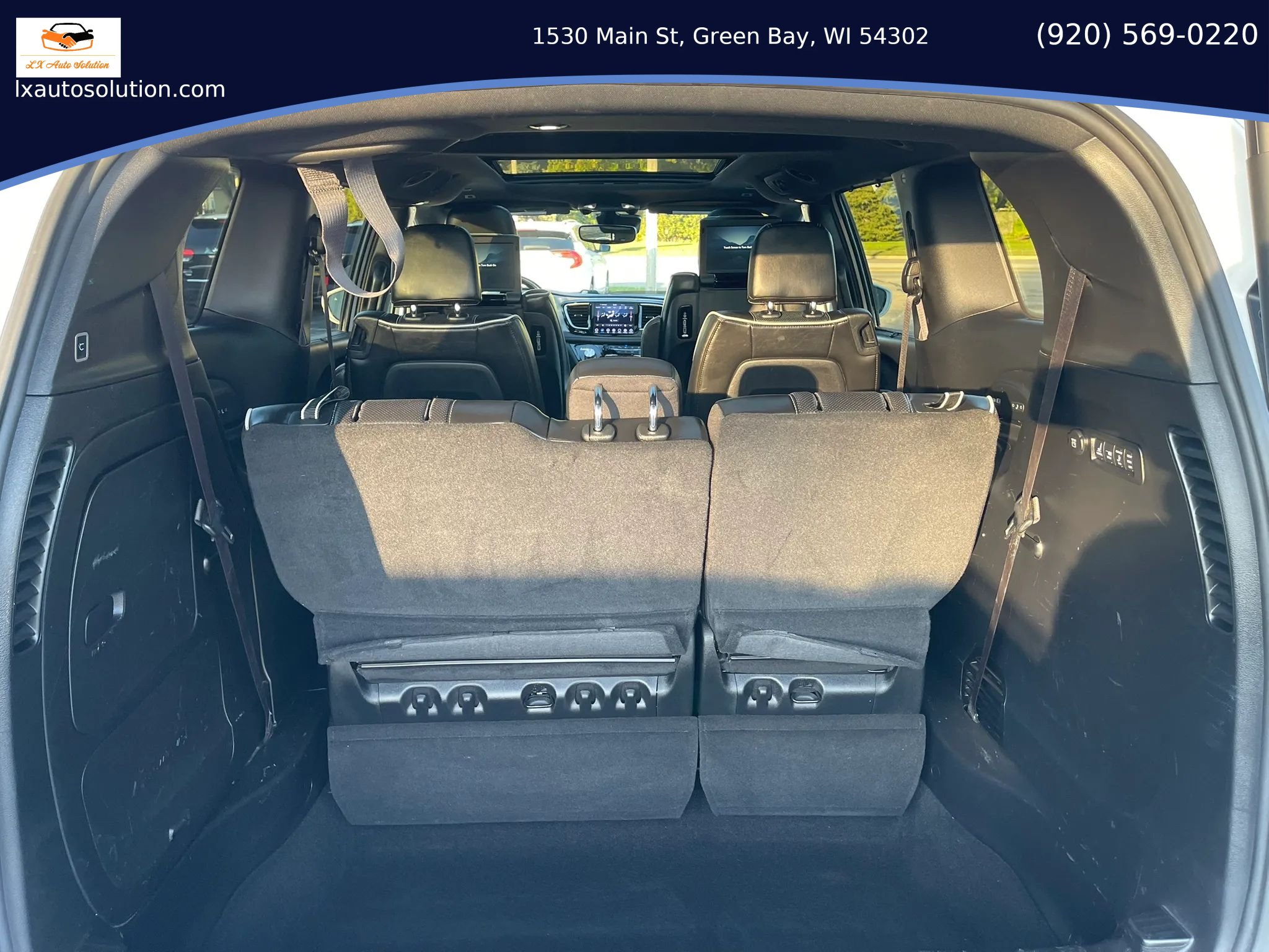 Used 2019 Chrysler Pacifica Limited FWD image 11
