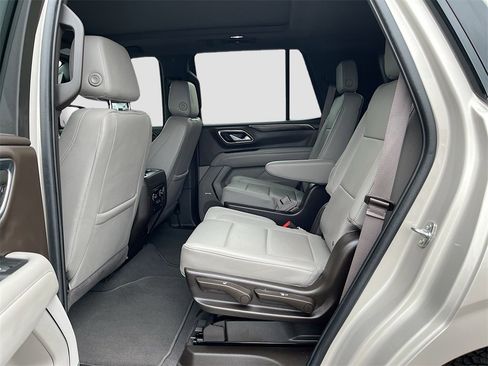 Used 2023 Chevrolet Tahoe Z71 image 26