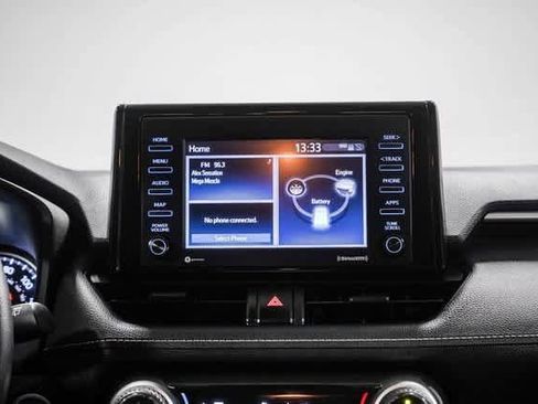 Used 2021 Toyota RAV4 XLE w/ Carpet Mat Package (TMS) image 14