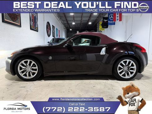 Used 2012 Nissan 370Z Touring RWD image 8
