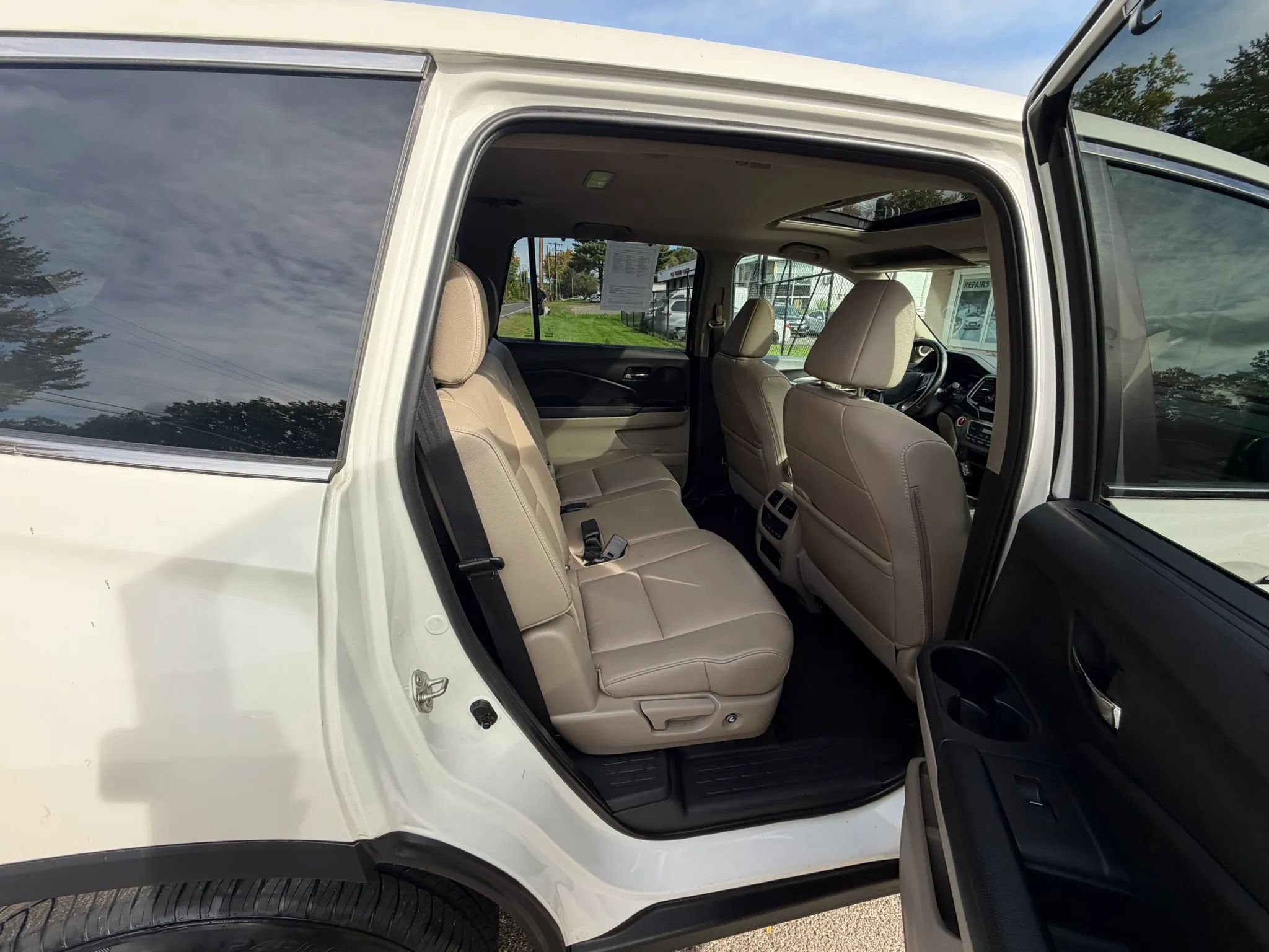 Used 2019 Honda Pilot EX-L image 16