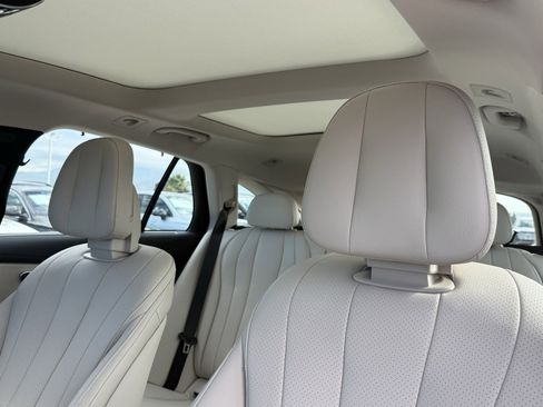 New 2026 Mercedes-Benz E 450 4MATIC All-Terrain Wagon image 17