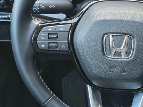 Used 2025 Honda CR-V EX-L image 15